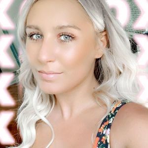 Meet your Posher, Francesca